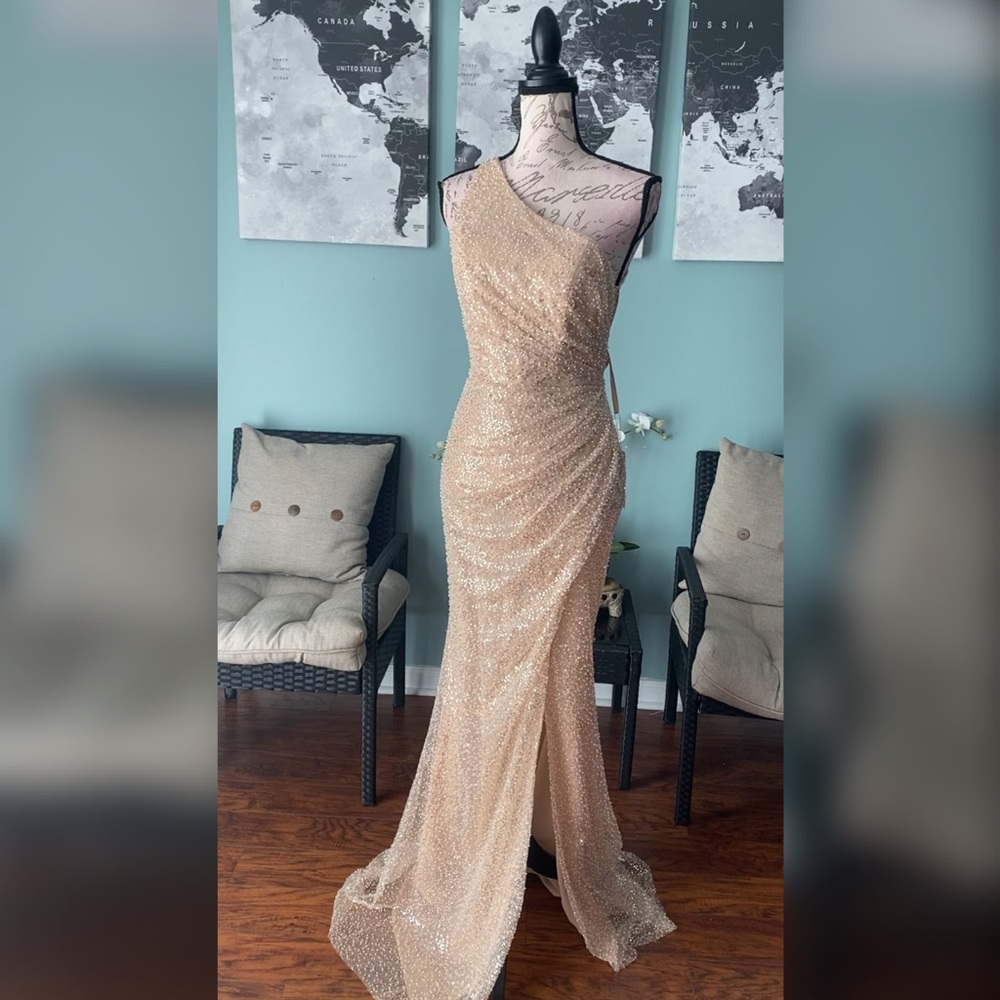 NWT champagne formal dress, evening gown or prom dress - Picture 4 of 4